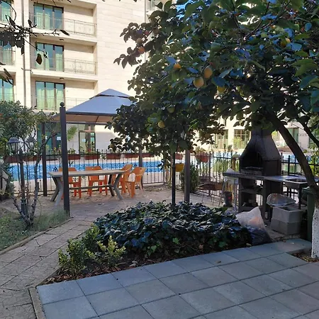 2 In Sunny Апартамент Слънчев бряг