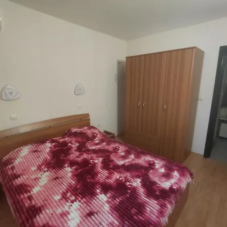 2 In Sunny Sunny Beach