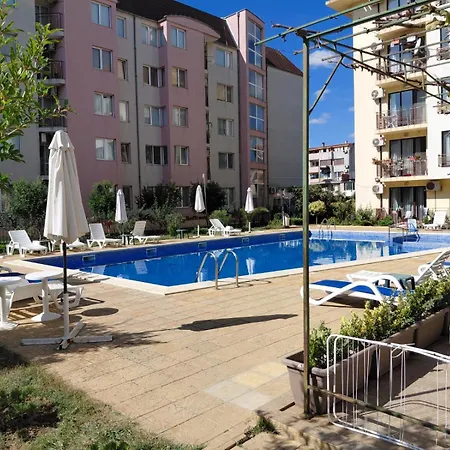Lägenhet 2 In Sunny Slăntjev Brjag