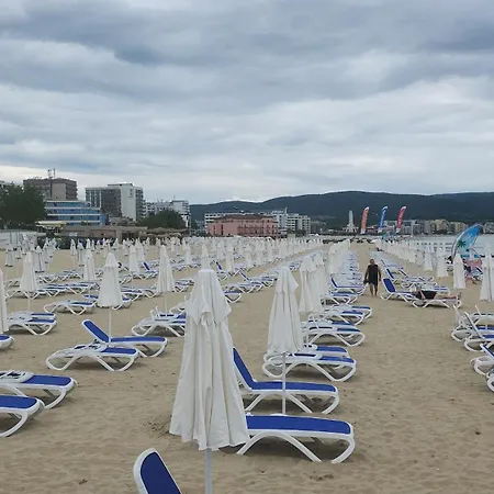 2 In Sunny Appartement Sunny Beach